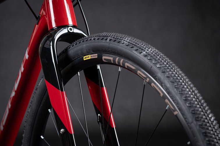 Zapletená kola Mavic Allroad