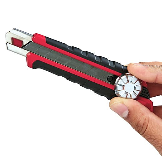 18mm - Odlamovací vysúvací nôž Milwaukee