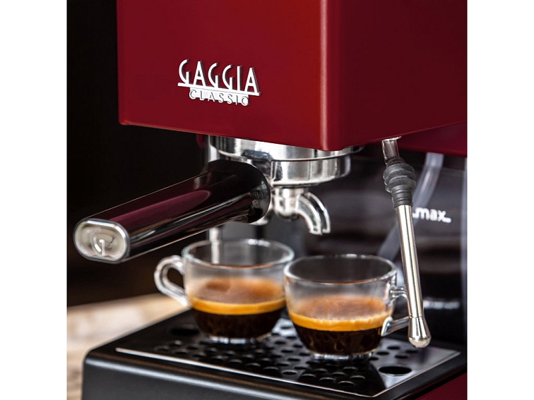 Gaggia Classic E24 červená