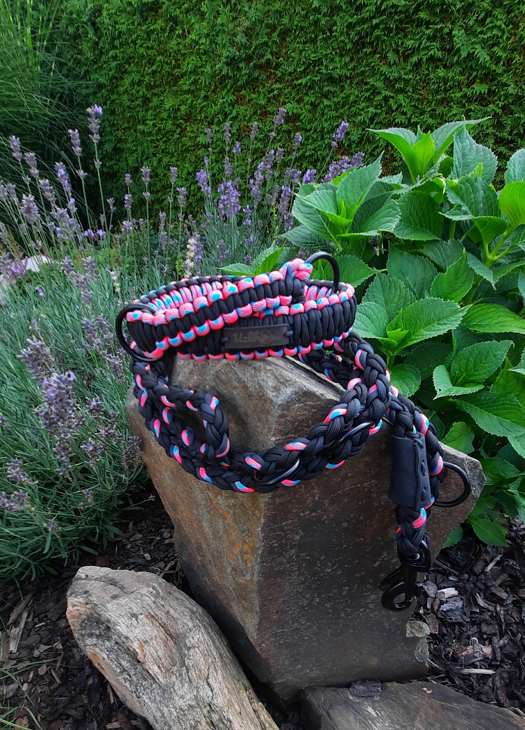 Vodítko paracord 220 cm přepínací KLASIK NEON BLACK modrorůžové