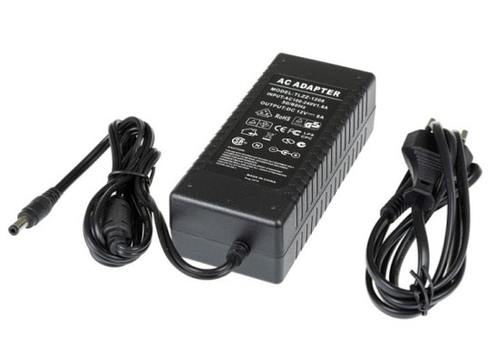 Zásuvkový zdroj 12V 96W pro zapojení LED osvětlení - trafo s DC/8A konektorem 05312