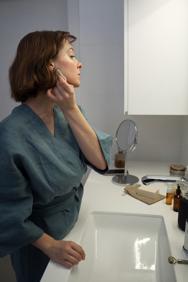 Vědecky ověřené anti-aging složky: Tajemství skutečného omlazení pleti