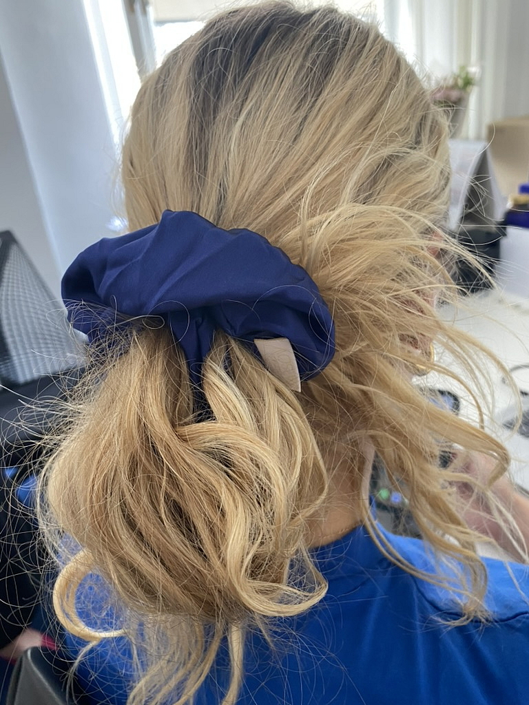 SCRUNHIES gumička modrá