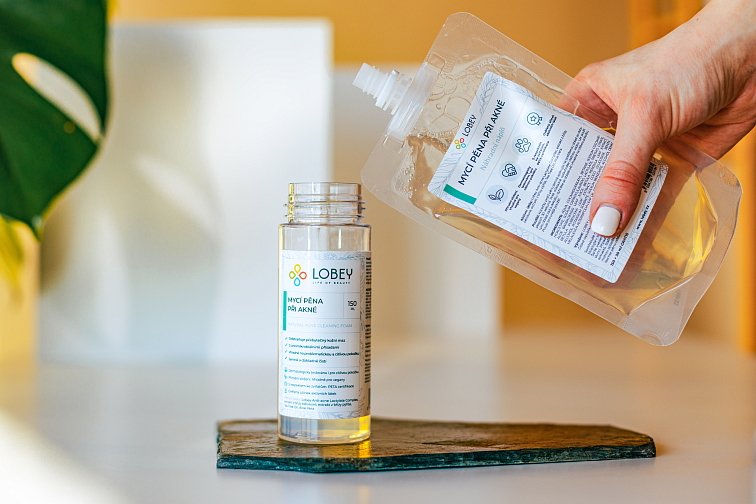 Náhradní náplň Mycí pěna na akné 150 ml + 30 ml GRATIS REFORMULACE