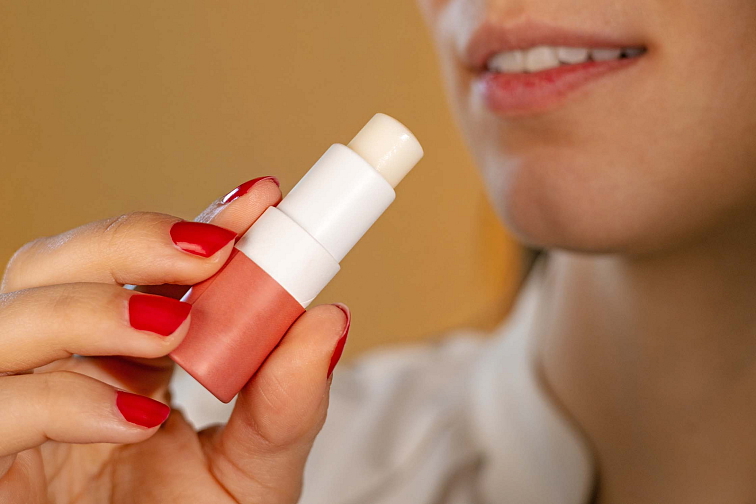 Balzám pro plnější rty 5 g