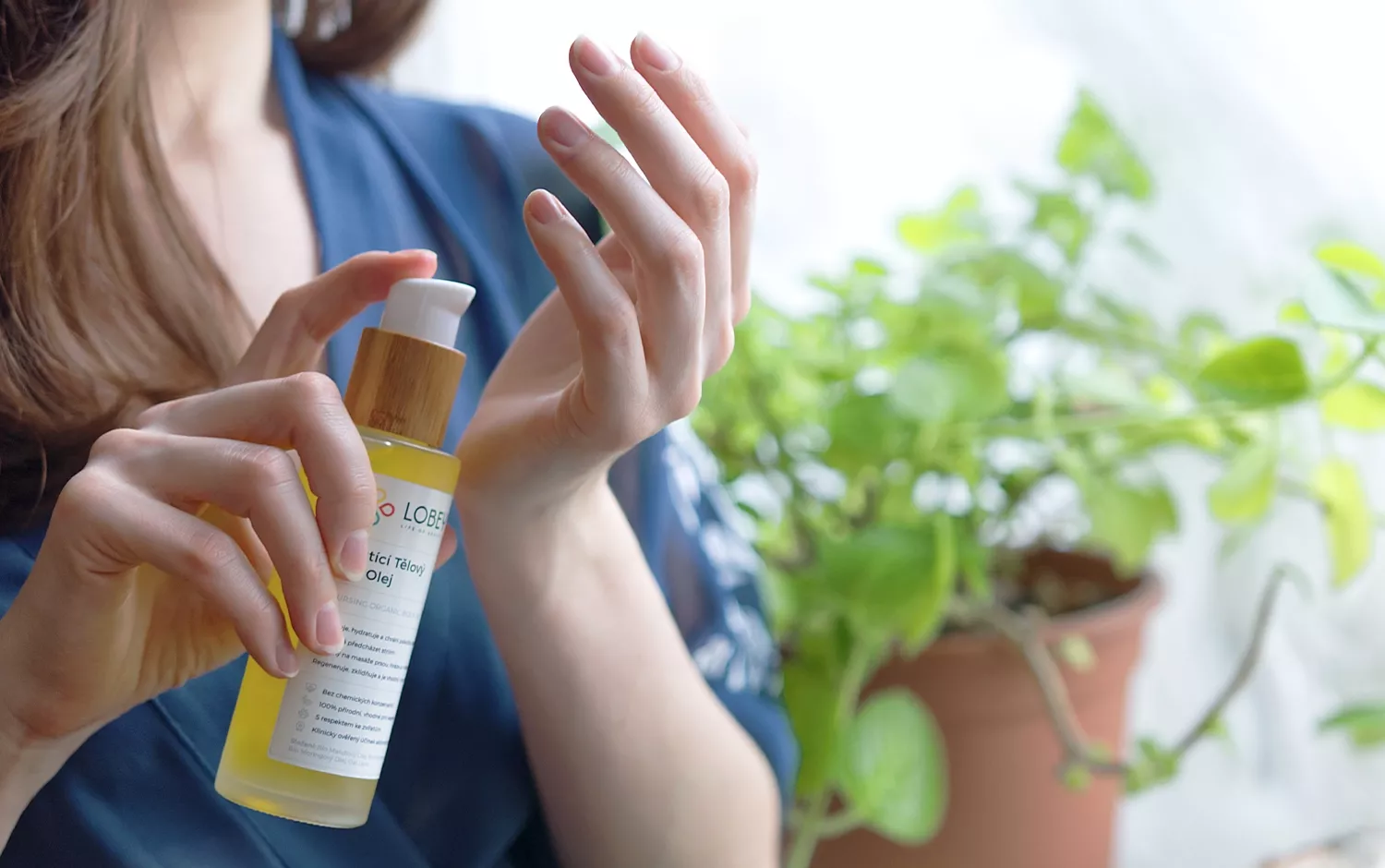 Pěsticí tělový olej LOBEY