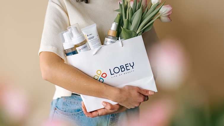 Dárková taška LOBEY