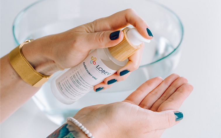 Náhradní náplň Odličovací olej 100 ml + 5 ml GRATIS