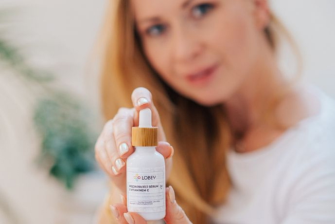 Sérum na pleť LOBEY