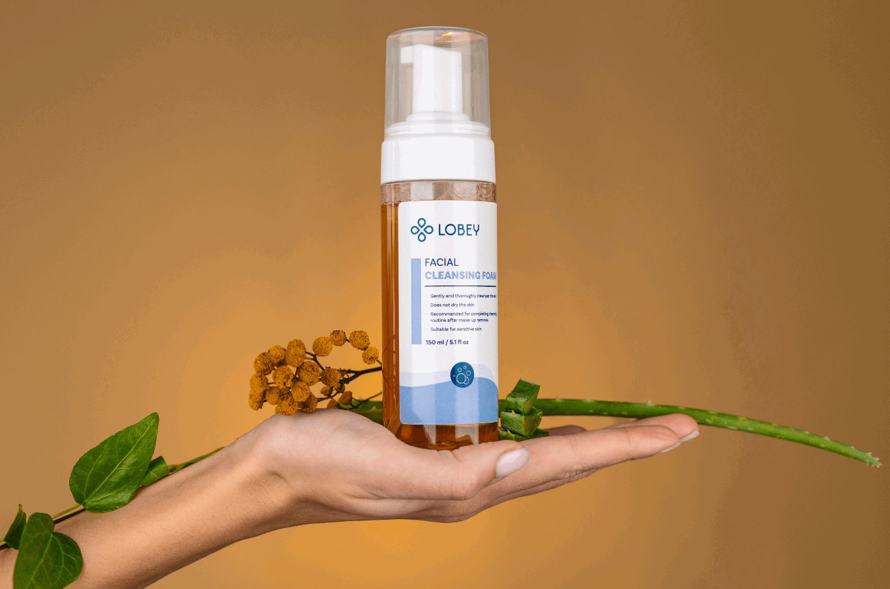 Obličejová mycí pěna LOBEY®