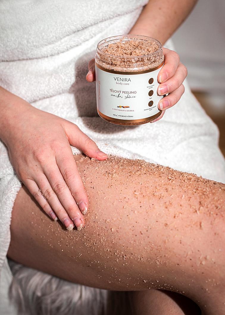 VENIRA telový peeling