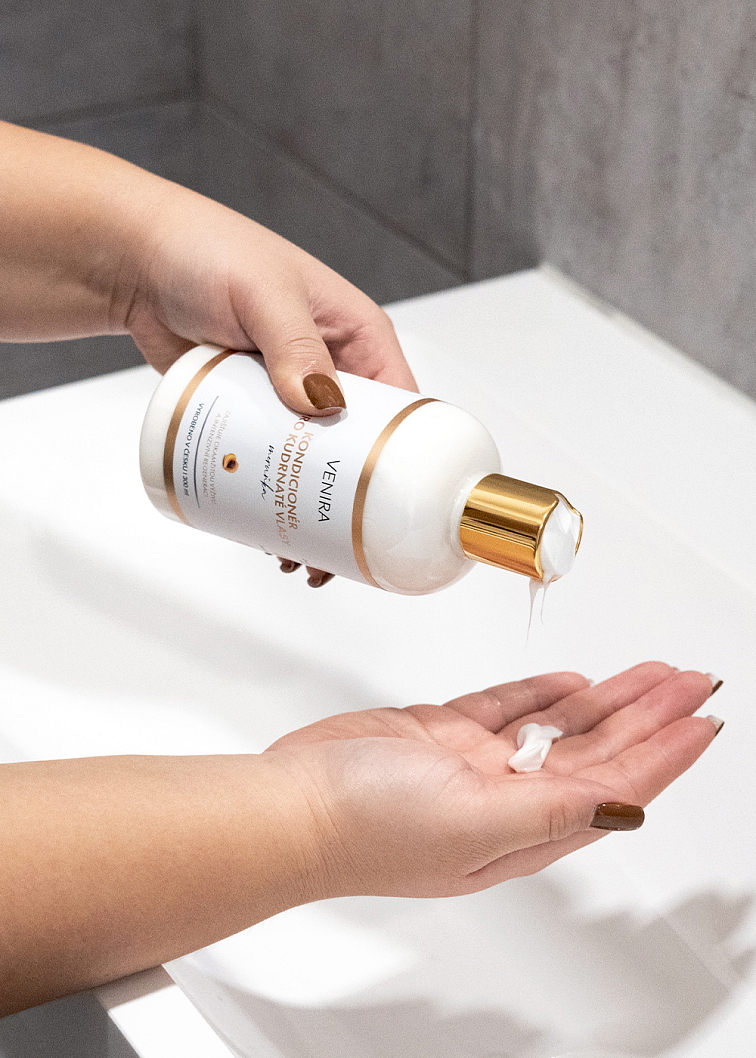 VENIRA kondicionér na kučeravé vlasy