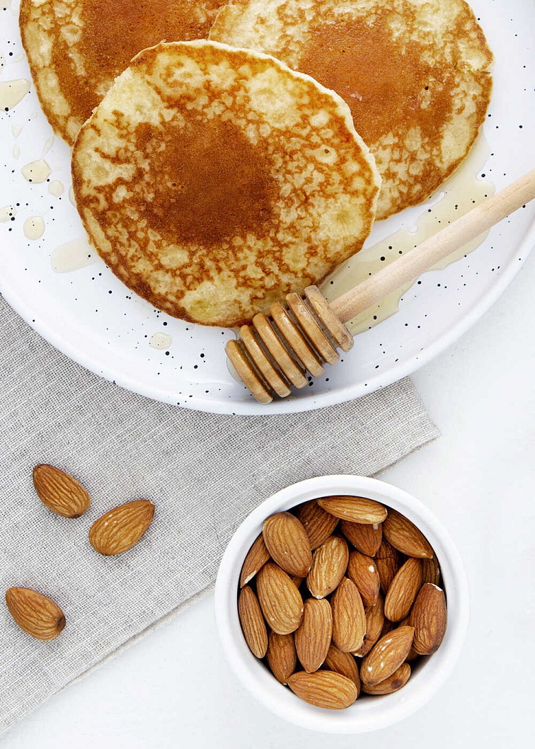 VENIRA mandle natural