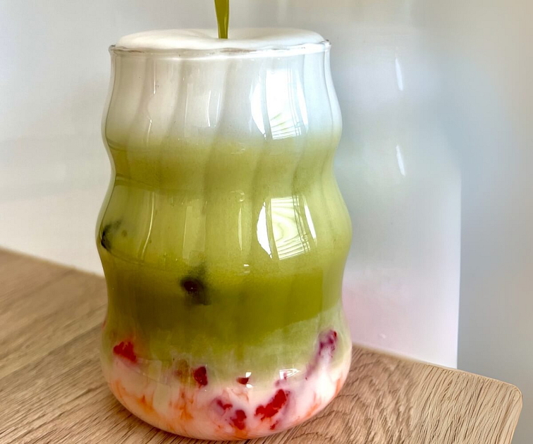 Matcha: 10 dôvodov, prečo ju vyskúšať a jej benefity pre telo, myseľ i krásu