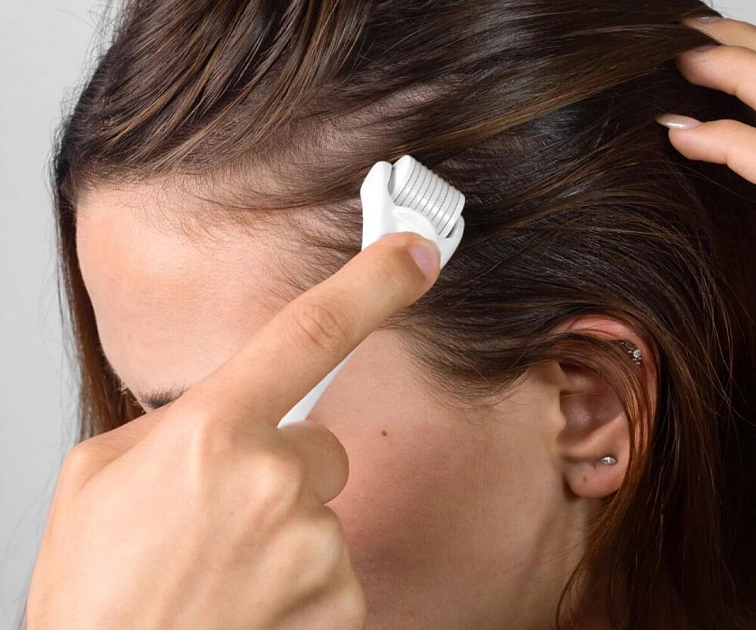 Prokrvování pokožky hlavy derma roller