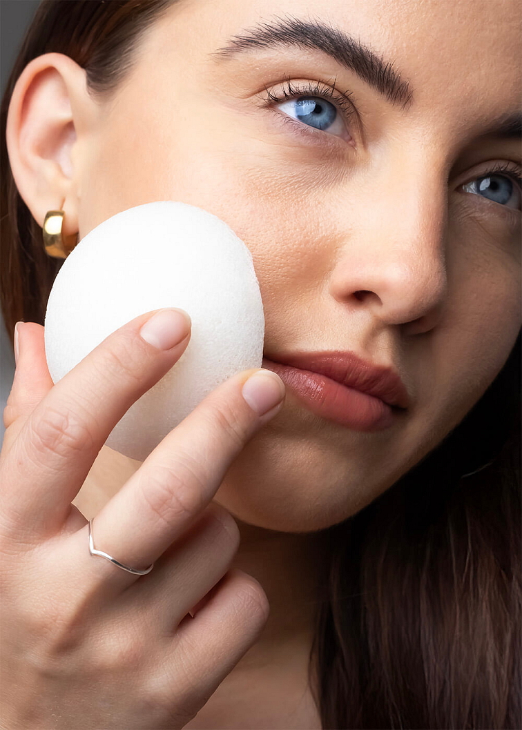 VENIRA konjaková hubka pre normálnu a suchú pleť