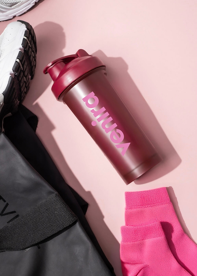 VENIRA shaker PRO s pútkom, vínový