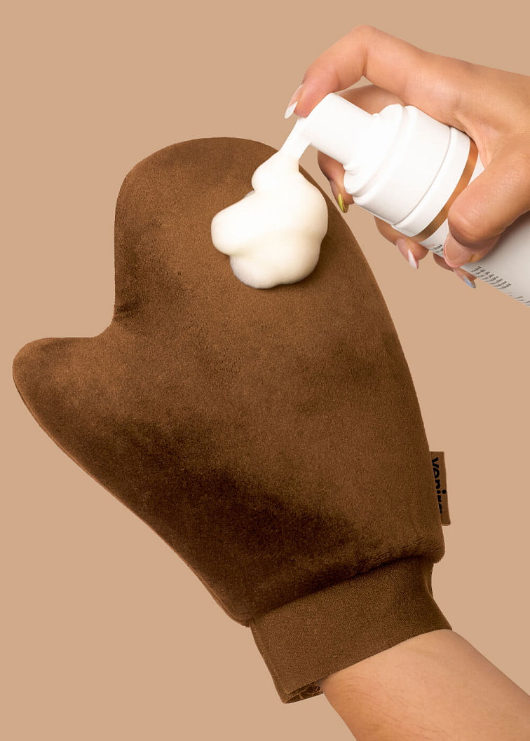 VENIRA aplikačná rukavica na samoopaľovacie prípravky