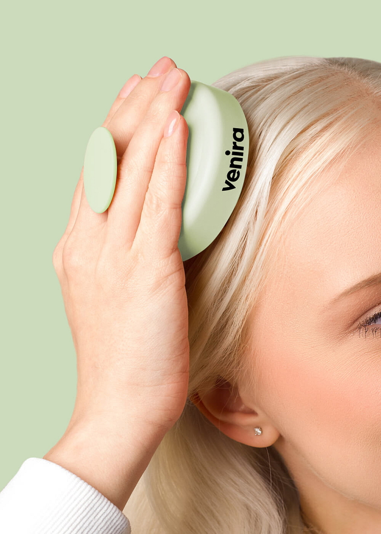 VENIRA stimulujúca masážna kefa pre vlasovú pokožku