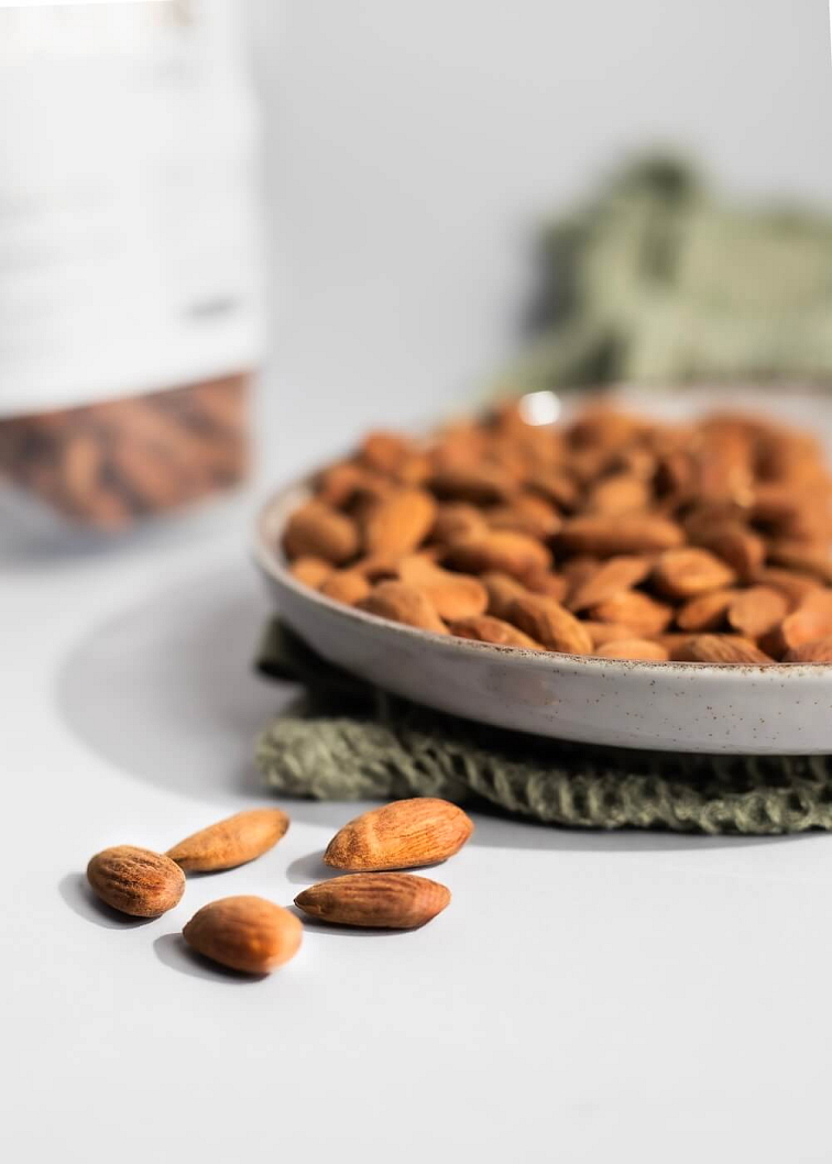 VENIRA mandle natural pražené