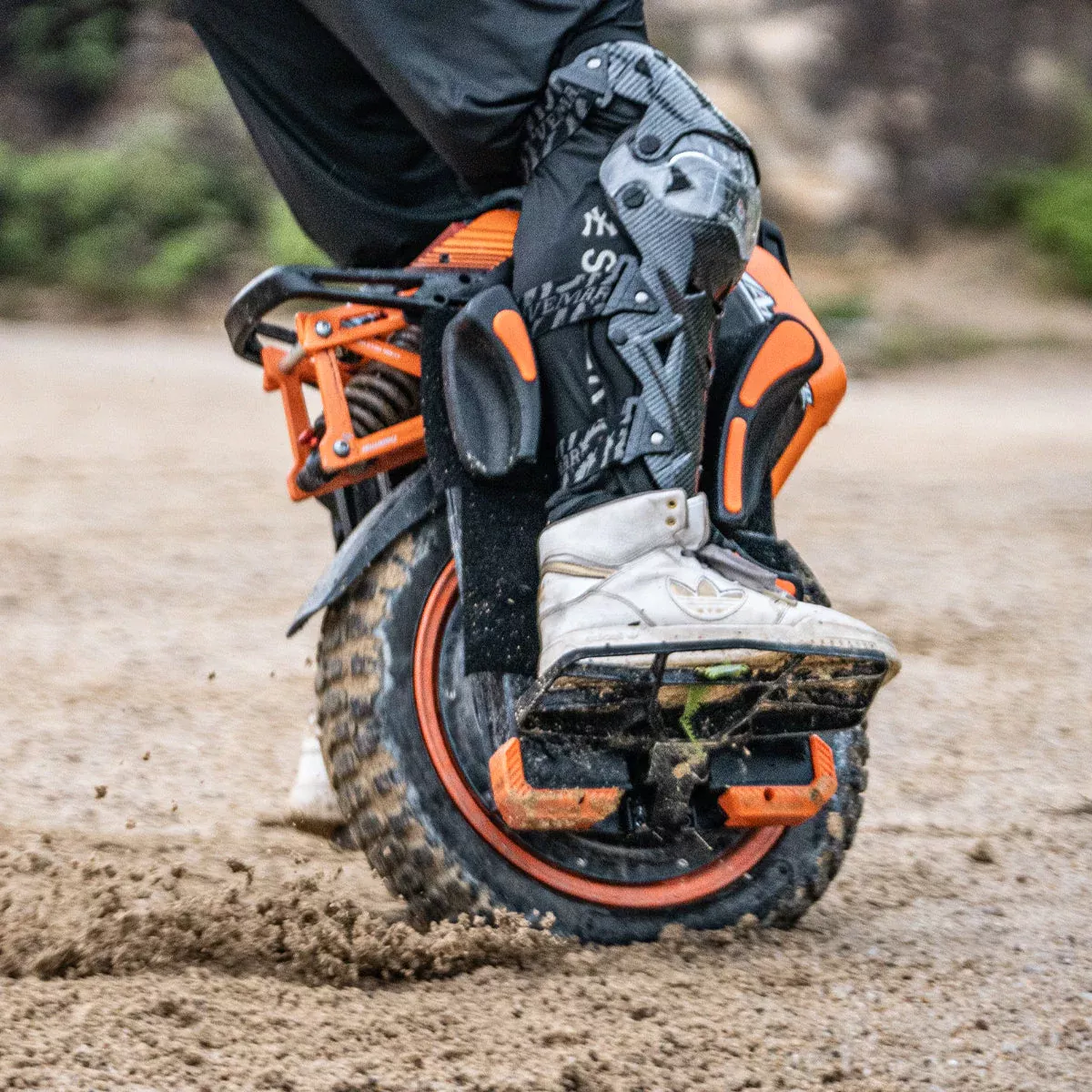 Inmotion V14 Adventure (2300wh / 4000w), elektrická jednokolka