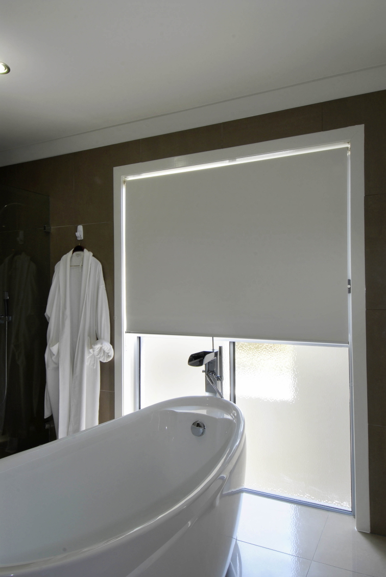 Perfektní látkové rolety pro každou místnost: Průvodce pro váš domov snů