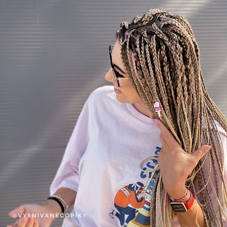 55 g - 100% kanekalon - 1B#