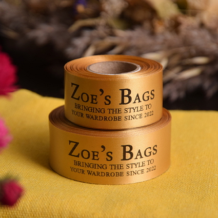 Saténový štítok zlatý