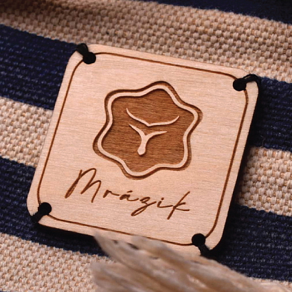 Drevený štítok ovál