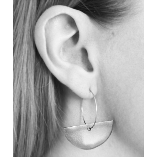 Náušnice Eudokia z láhve Bohemia sekt se třpytkami na kroužku