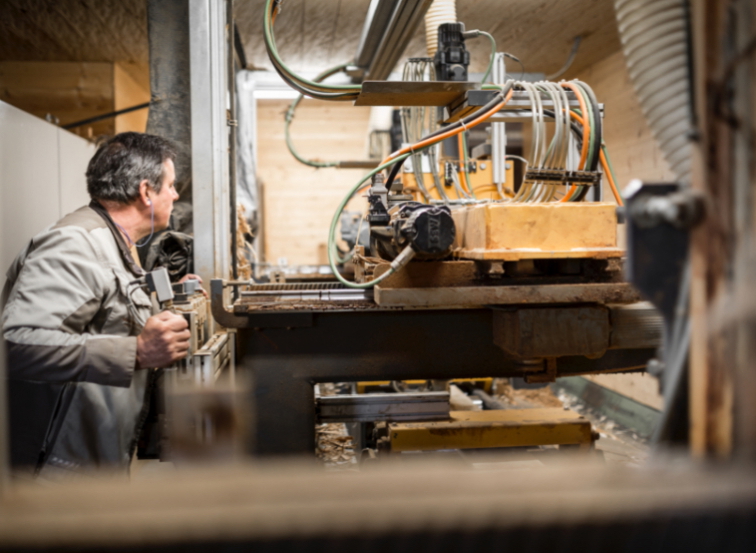 Smrkový obklad GLADIOLA sekaný