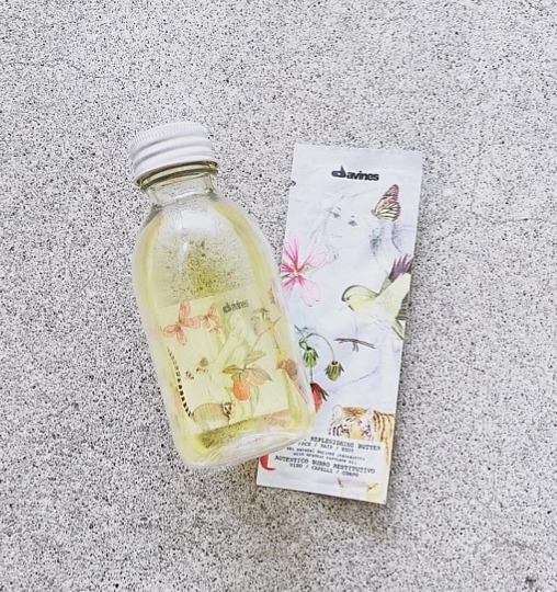 Davines Authentic Nourishing Oil - výživný olej na obličej vlasy a tělo 140 ml