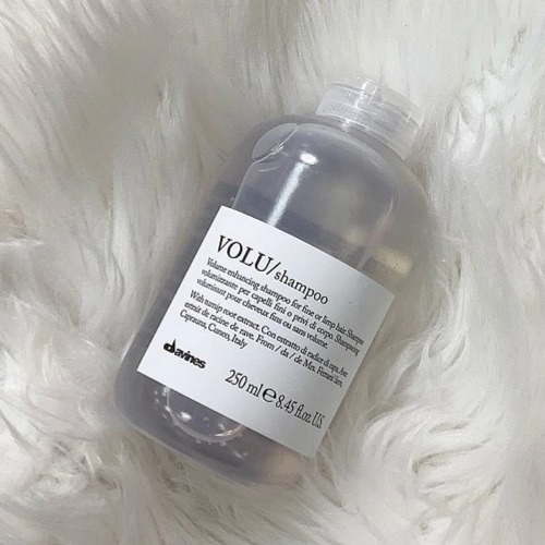 Davines Essential Volu - objemový šampon pro jemné vlasy