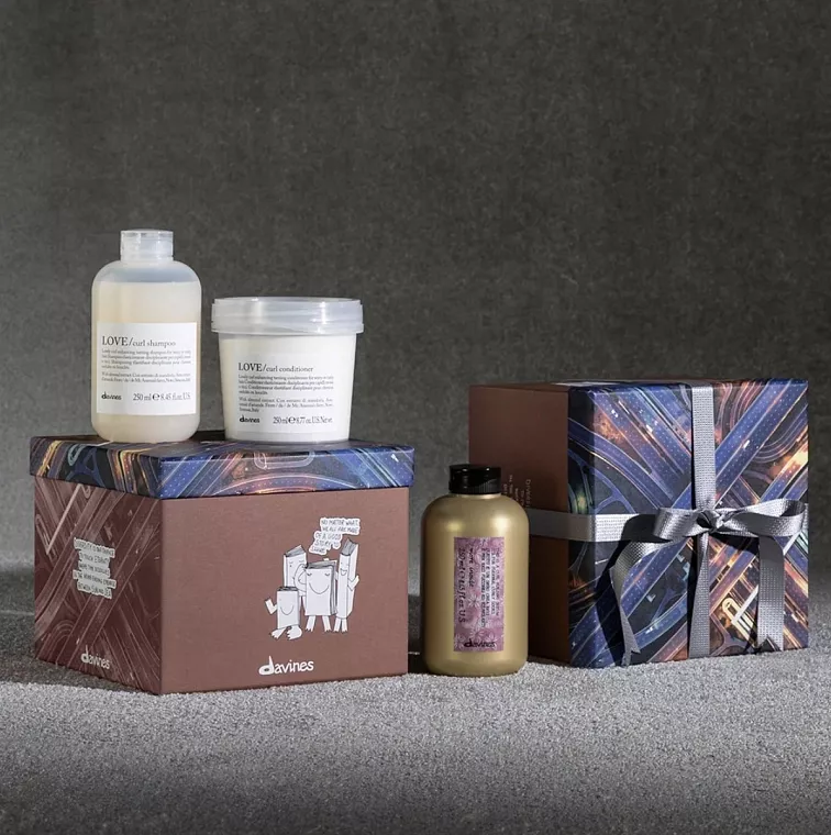 Davines Essential Love Curl Box Set - šampon 250 ml + kondicionér 250 ml + sérum pro tvorbu vln 250 ml