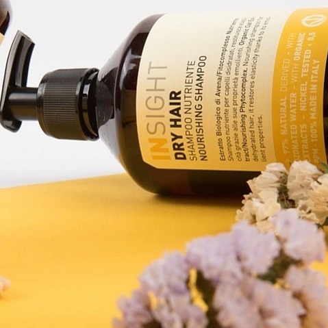 Insight Dry Hair Nourishing Shampoo - vyživující šampon pro suché vlasy