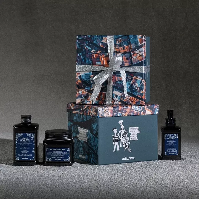 Davines Heart of Glass Box Set - šampon 250 ml + kondicionér 250 ml + bezoplachová péče 150 ml