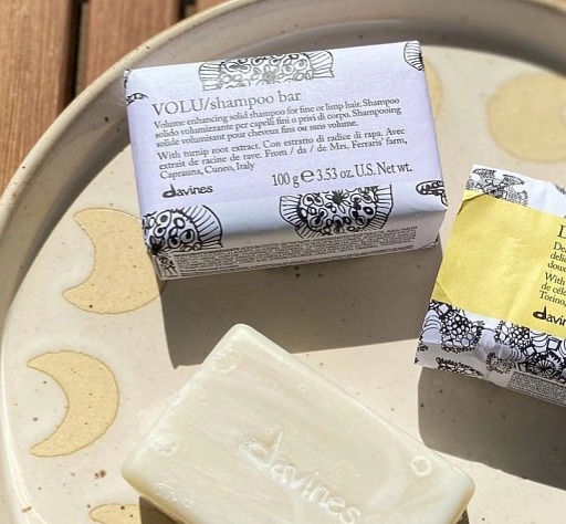Davines Essential Haircare Volu Shampoo Bar – tuhý šampon pro jemné vlasy 100 g