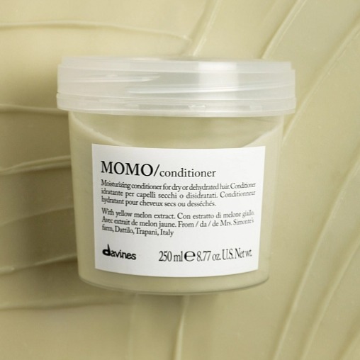 Davines Essential Momo - kondicionér pro suché a dehydrované vlasy