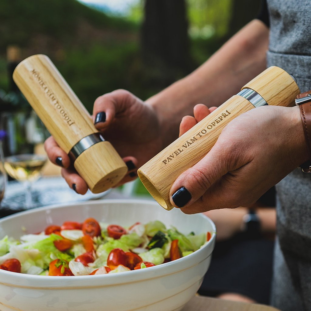 Mlýnek na koření a slánka - s vlastním motivem