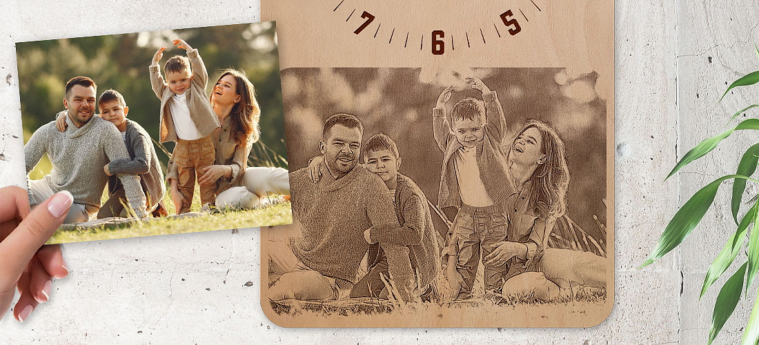 Dřevěné hodiny s fotografií Jumbo Classic