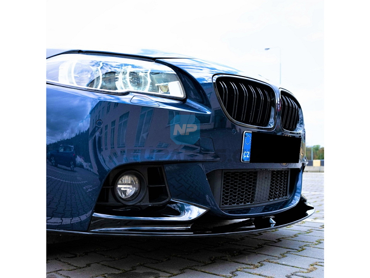 Sportovní ledvinky - mřížky na BMW 5 - F10/F11 - černý lesk