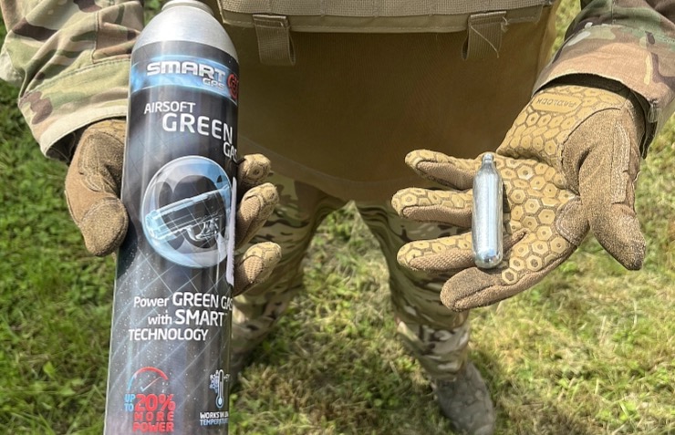 Plynové airsoft zbraně: Green Gas vs. CO2