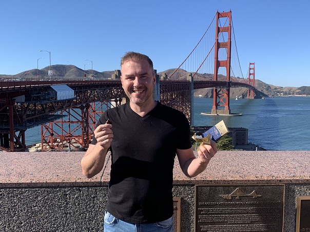 VÝCHODNÍ MOŘE - tmavá, hořká bean to bar čokoláda z bobů z Vietnamu a obsahem kakaa 70%