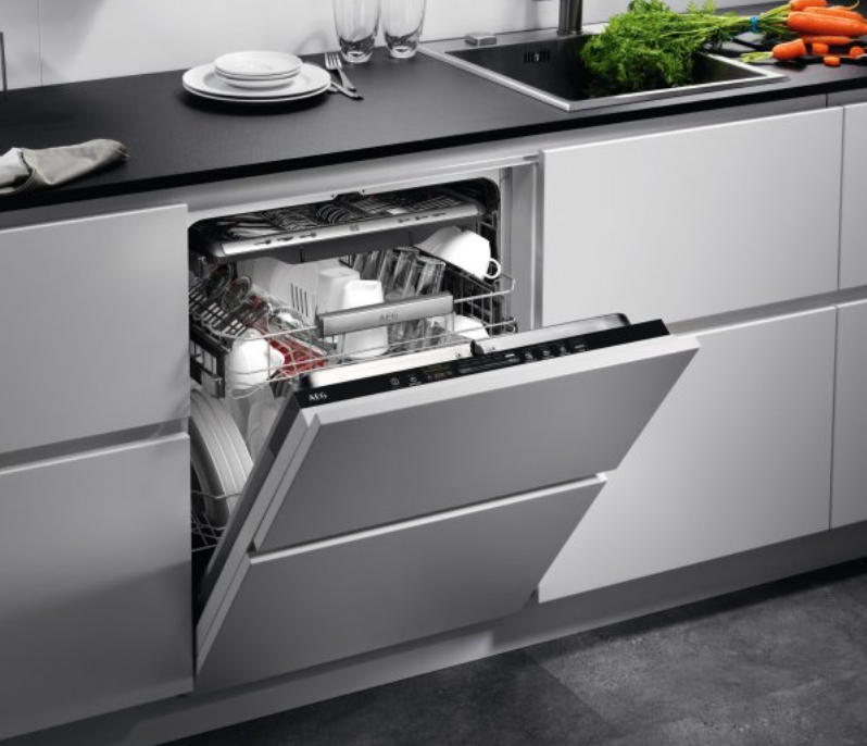AEG FSK93847P Vestavná myčka nádobí 60 cm Technologie AirDry ComfortLift
