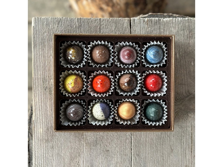 Dárková krabička pralinek 12 ks