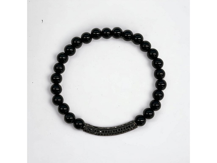 Náramek minerální černý onyx s dlouhým oddělujícím korálkem se zirkony - černý