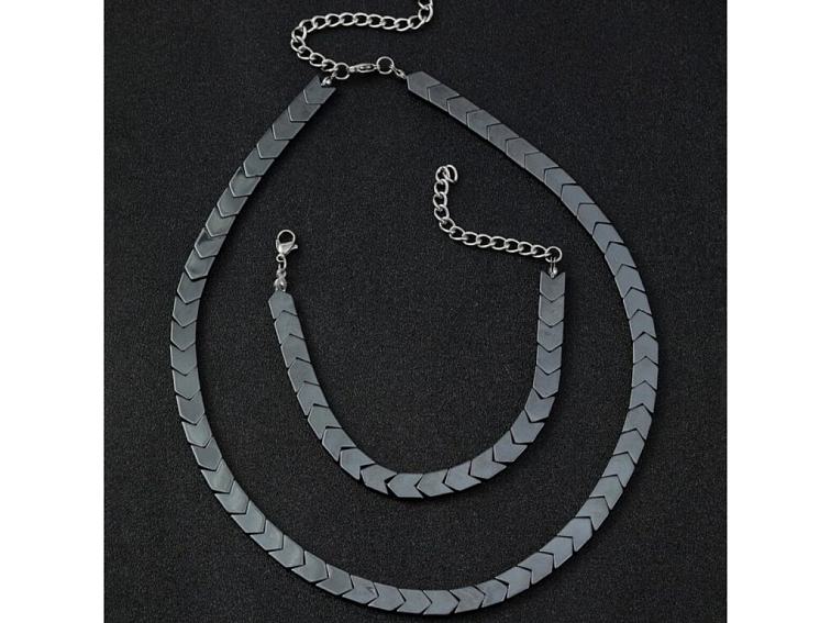 Set náramku a řetízku ze slitiny titanu