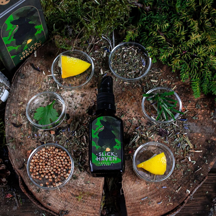 Slickhaven Plague Doctor Beard Oil obnovující a regenerační olej na vousy 30 ml