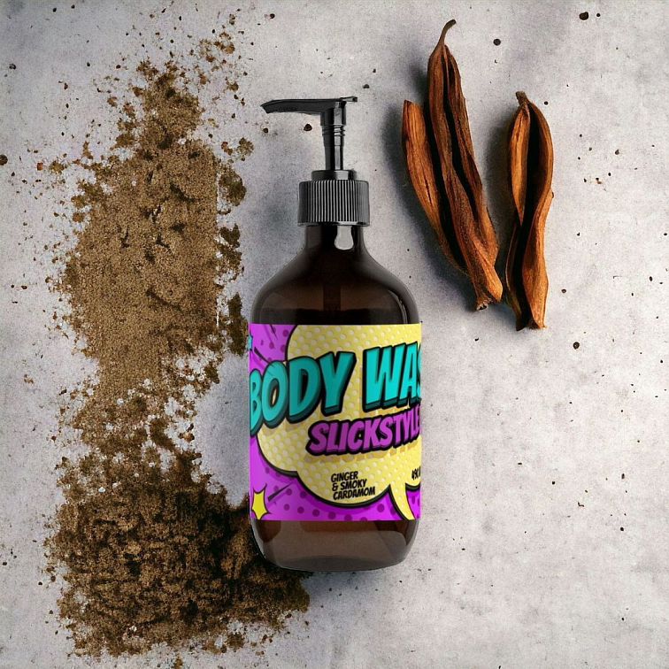Slickstyle Body Wash Ginger & Smoky Cardamom mycí gel na tělo 490 ml