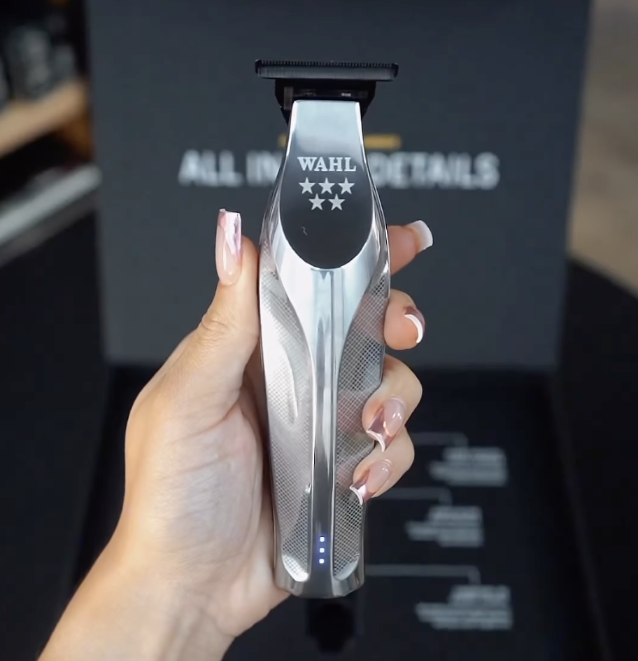 WAHL Hi-Viz Trimmer profesionální konturovací strojek